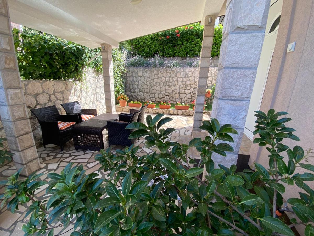 Momentera Apartments Kotor Exterior photo